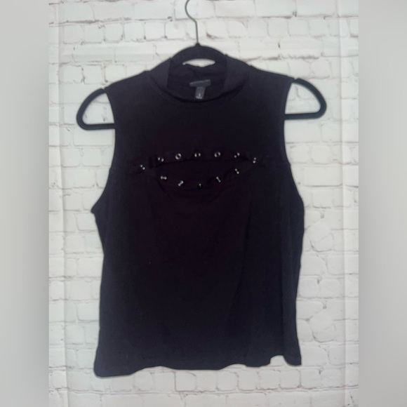 Torrid Black Sleeveless Mock Neck Ribbed Tank Top with Keyhole Cutout Size 1 - Picture 4 of 4